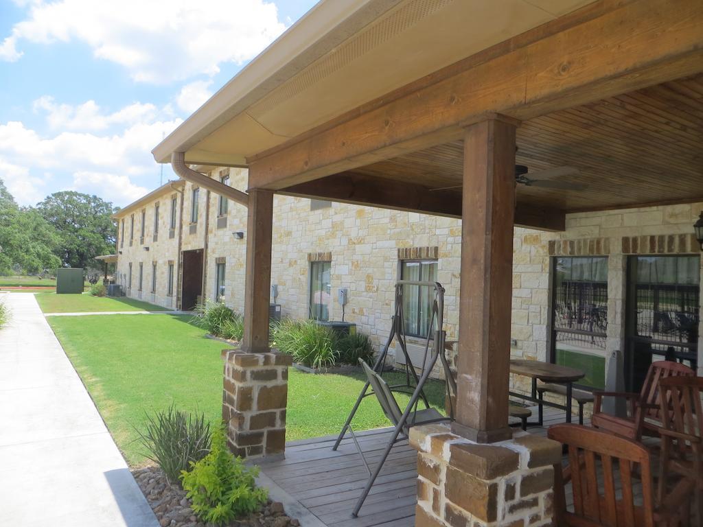 Hotel Texas Hallettsville Luaran gambar