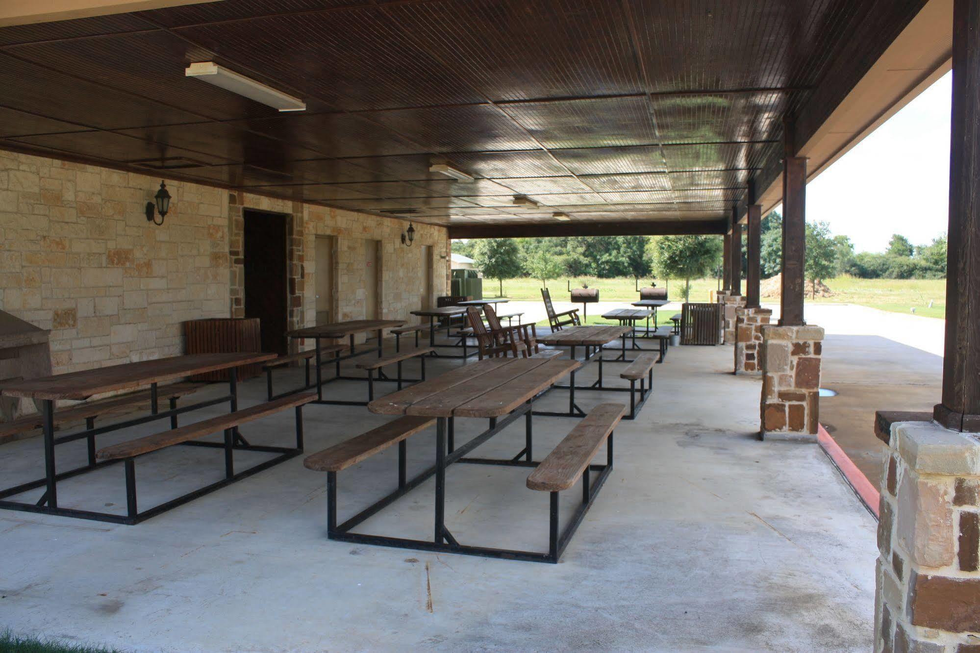 Hotel Texas Hallettsville Luaran gambar